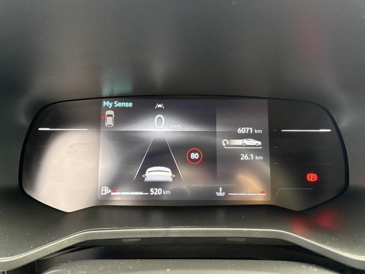 Renault CLIO 1.0 TCe 90 GPF techno / Fabrieksgarantie tot 04-2027 / Dealer onderhouden / Pack winter / Achteruitrijcamera / Stuur-en Stoelverwarming / Apple Carplay Android Auto / Navigatie /