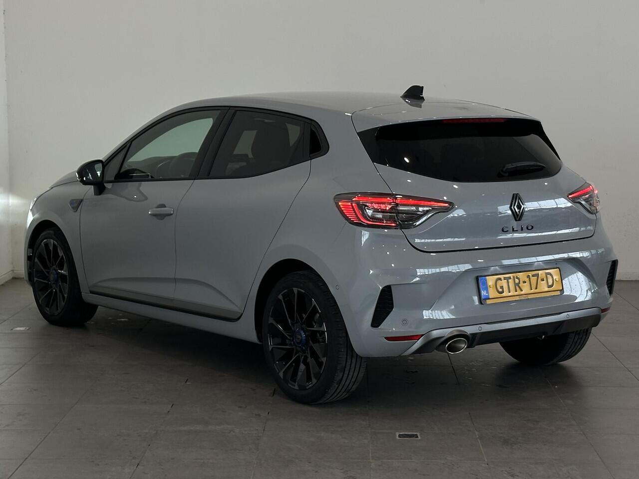 Renault CLIO 1.0 TCe 90 Esprit Alpine | BOSE | 360° camera | Lichtmetalen velgen 17" | Apple Carplay/Android Auto