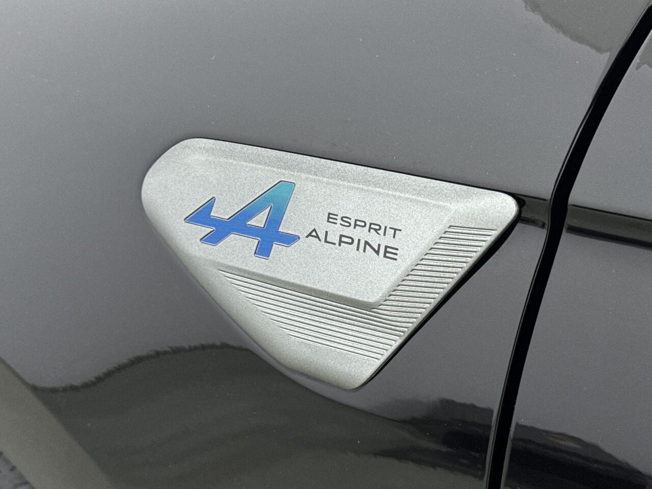 Renault CLIO 1.6 E-Tech Full Hybrid 145Pk esprit Alpine | Navigatie | Draadloze Apple & Android Carplay | Parkeersensoren & 360 Graden Camera | Adaptieve Cruise Control | Keyless Entry | DAB |