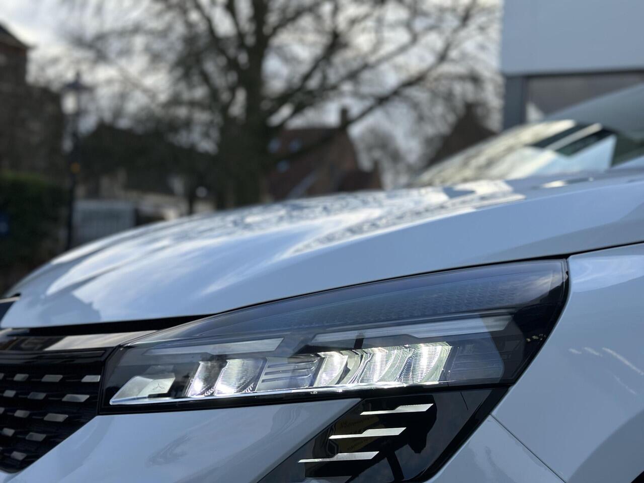 Renault CLIO V 1.6 E-Tech Full Hybrid 145 esprit Alpine | Dealeronderhouden | Lage kilometerstand!! | Sportieve esprit alpine uitvoering |