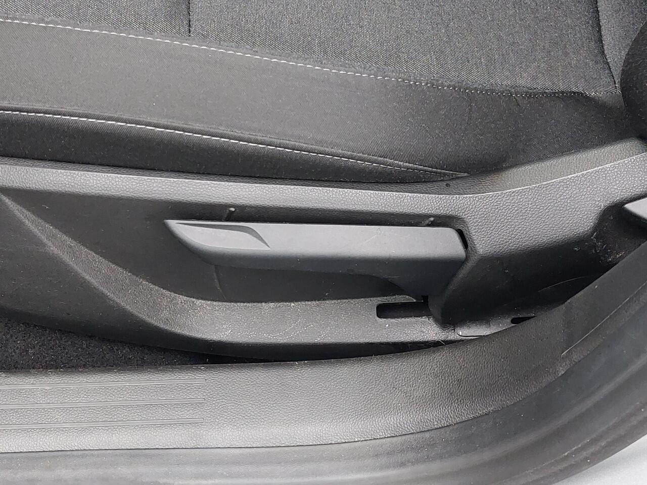 Renault CLIO 1.0 TCe 90 Equilibre NAVI | AIRCO | NL-auto | rijklaarprijs !!