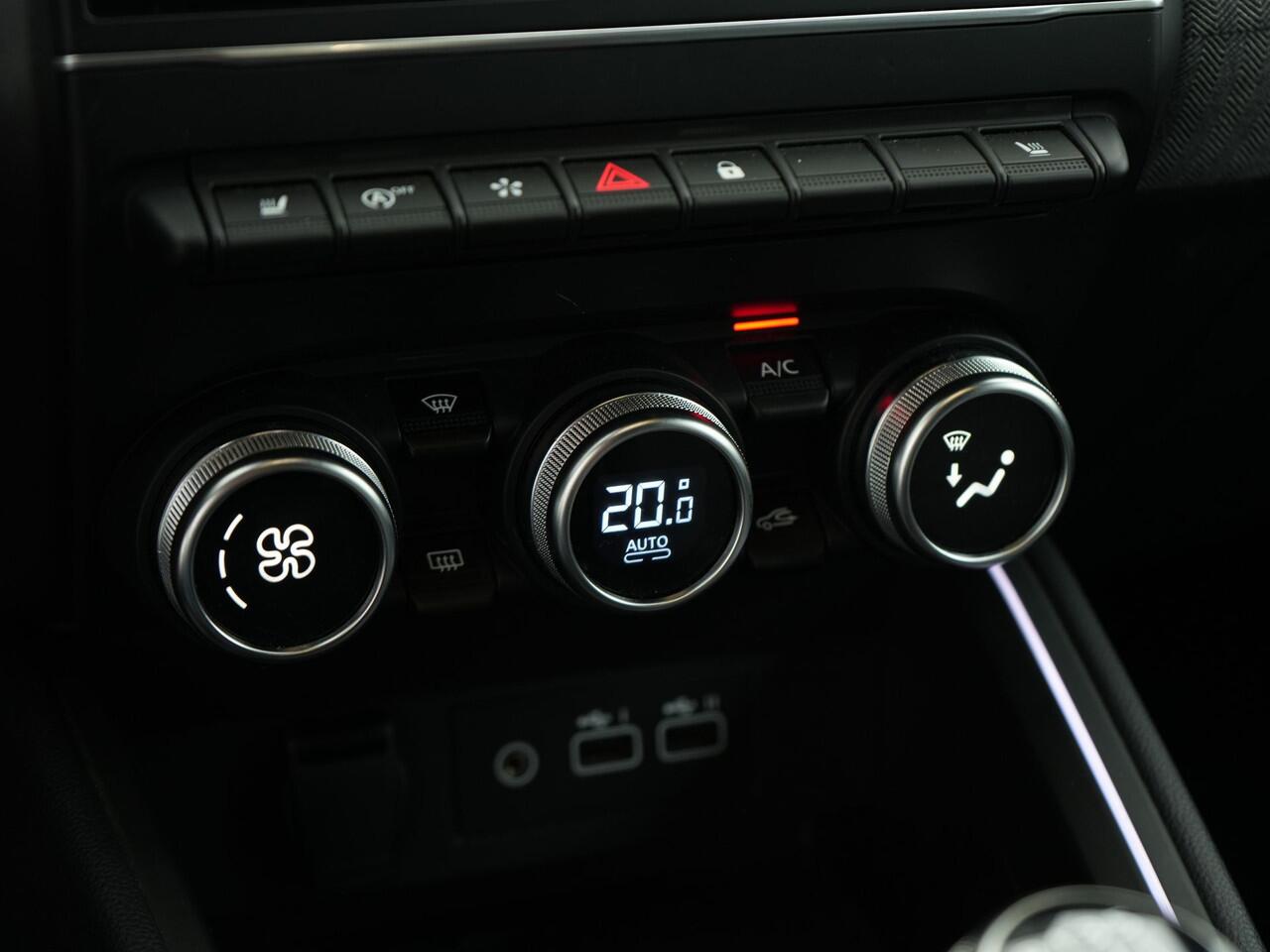 Renault CLIO 1.0 TCE 90PK TECHNO | Cruise | Clima | Camera