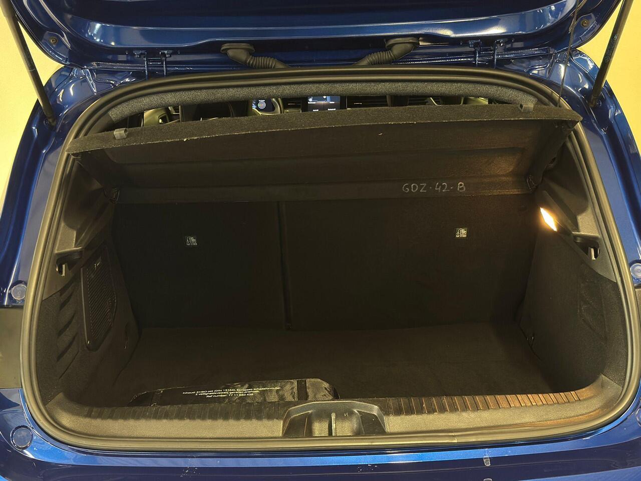 Renault CLIO 1.6 E-Tech Full Hybrid 145 Esprit Alpine | 360º Camera | BOSE Audio | Navigatie |