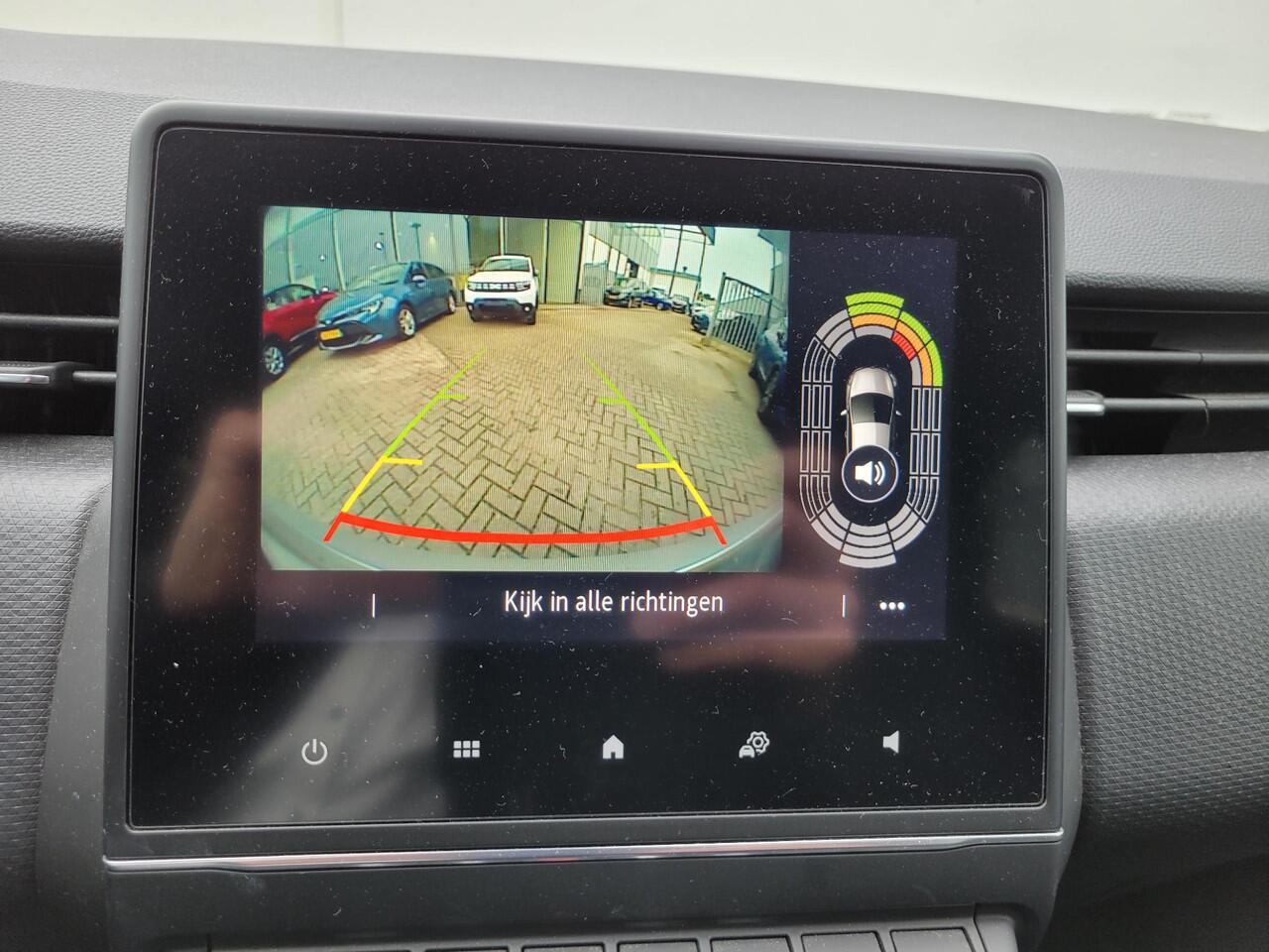 Renault CLIO 1.0 TCe Intens | Camera | Navigatie | 17" Lichtmetalen Velgen | Dealer Onderhouden