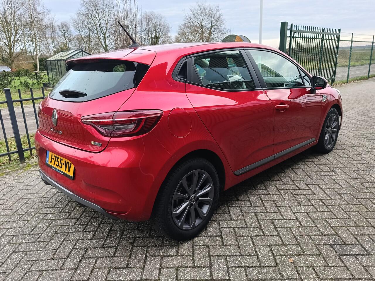 Renault CLIO 1.0 TCe Zen | RS Line | Airco | Cruise controle | Bluetooth |