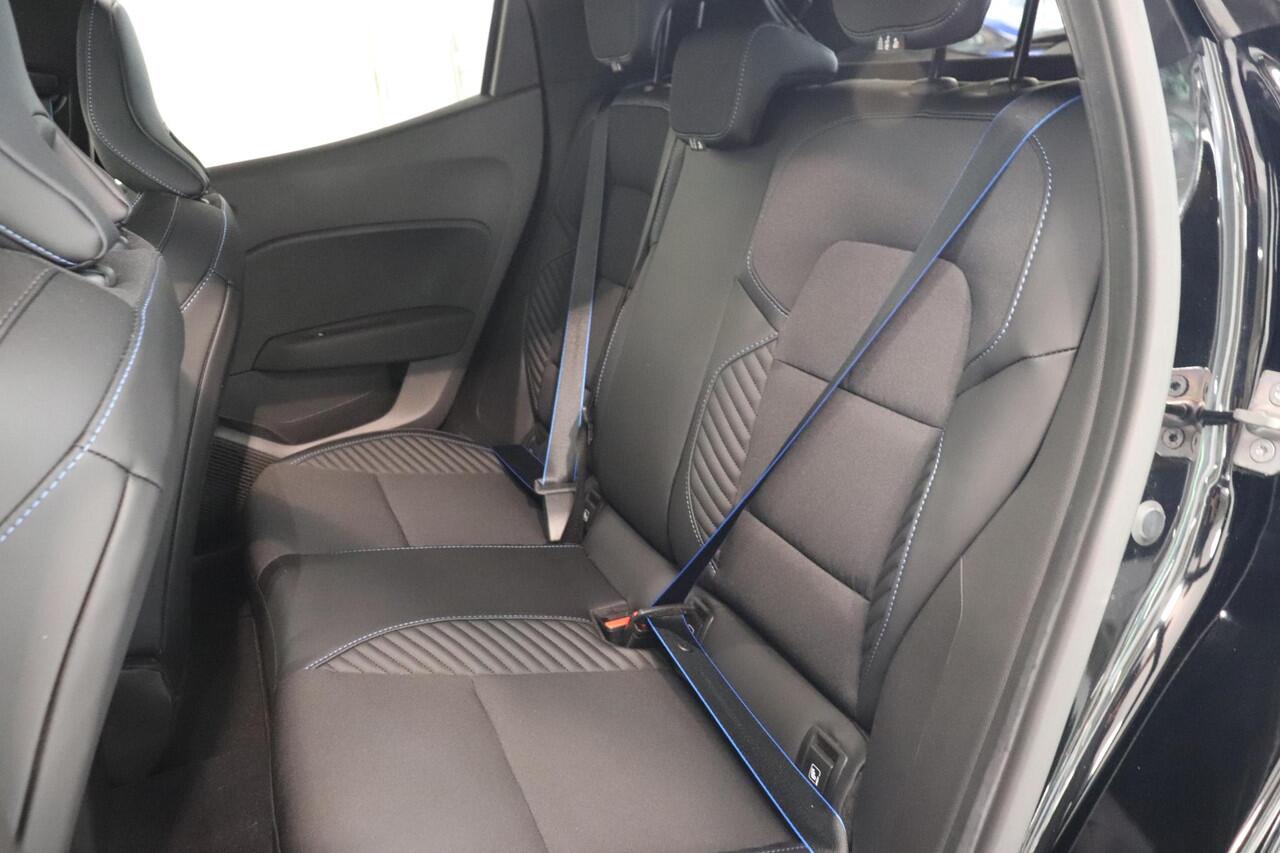 Renault CLIO 1.0 TCe 90 GPF esprit Alpine | 360 Camera | Navigatie | BOSE audio| Climate control | Trekhaak | AppleCarplay AndroidAuto |