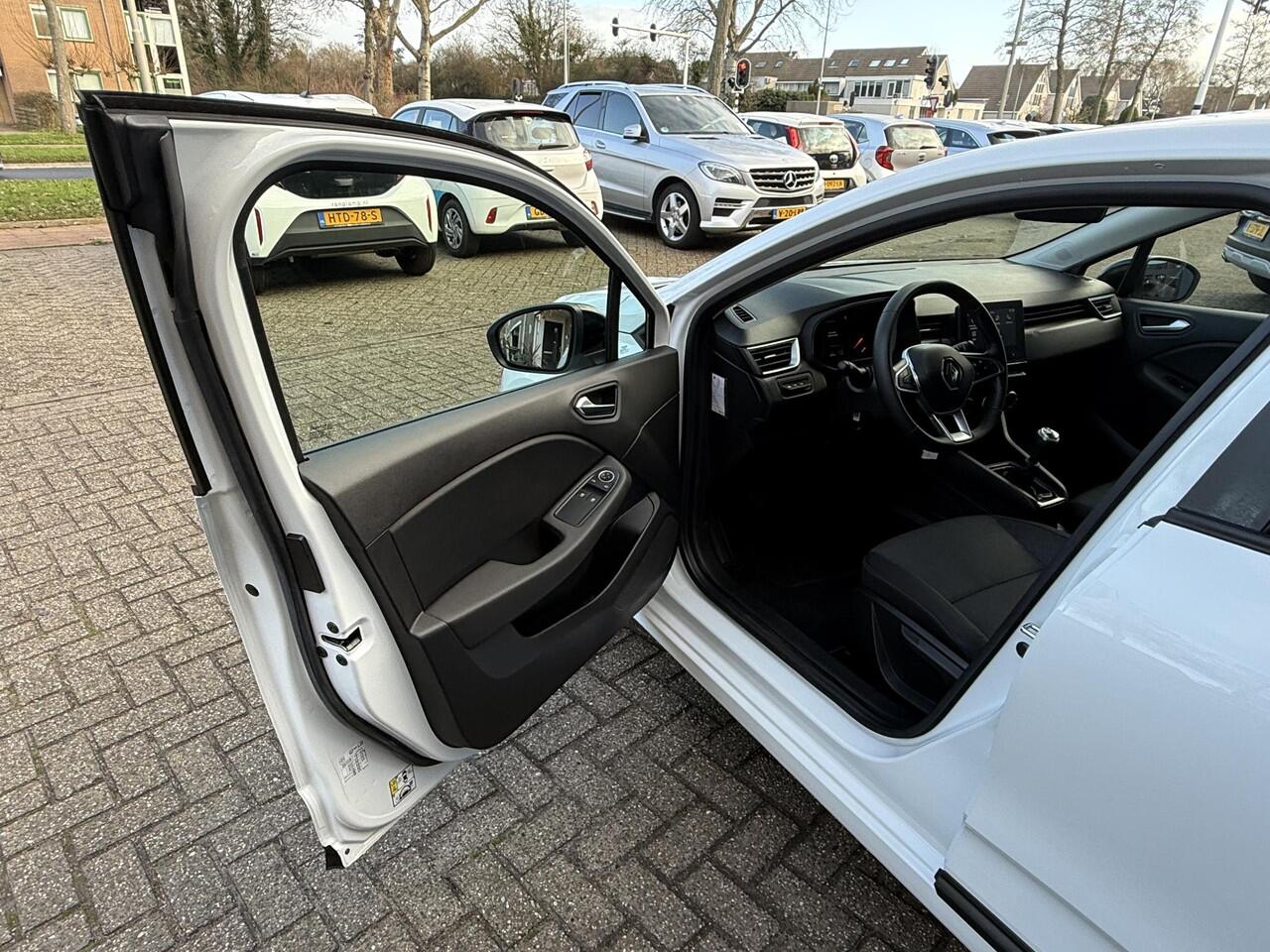 Renault CLIO 1.0 TCe 90 Equilibre / Airco/ Cruise/ Apple carplay/ LED/ PDC/