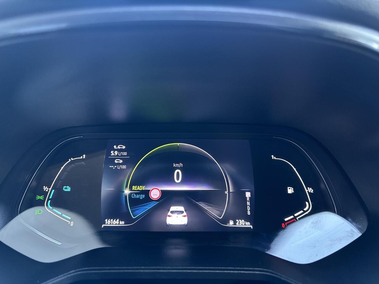 Renault CLIO V 1.6 E-Tech Hybrid 145 Evolution | Camera achter | Navigatiesysteem | volledig hybride aandrijving | 145 pk! | Lage kilometerstand |