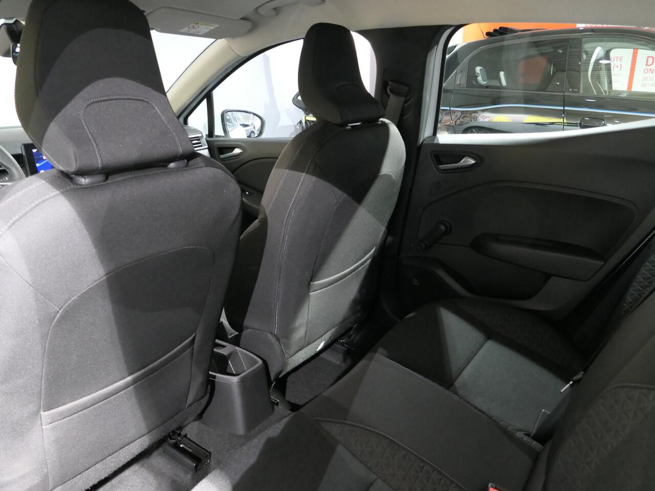 Renault CLIO 1.0 TCe Zen - Occasion Lease vanaf ¤459 p/m - *Dealer onderhouden!* - Navi - Clima, keyless entry/start, sensor achter