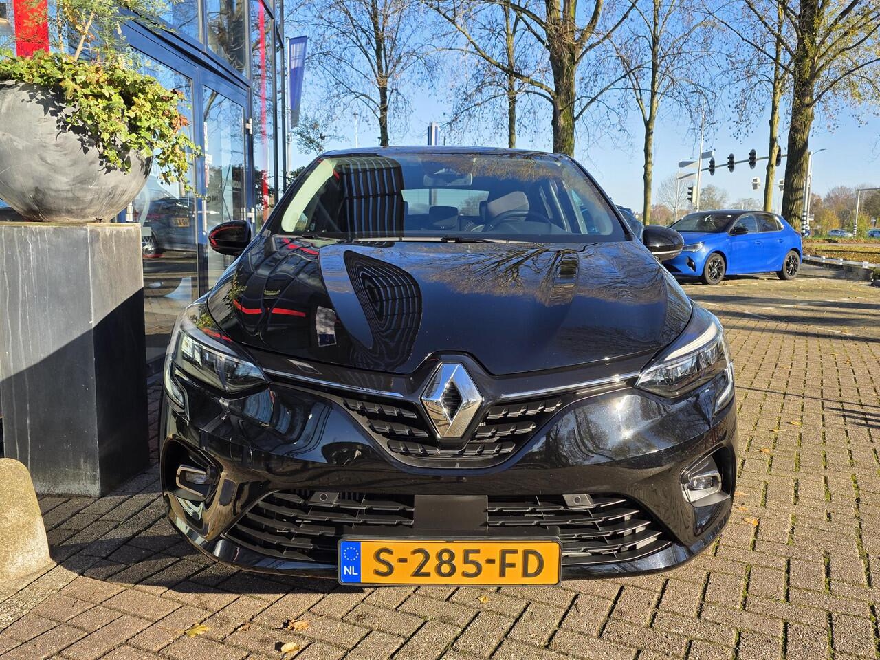 Renault CLIO 1.0 TCe 90 Evolution | Navigatie | Parkeersensoren + Camera | Cruise Control | Licht metalen velgen