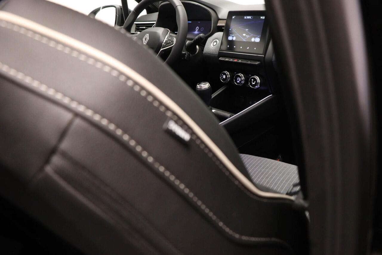 Renault CLIO 1.0 TCe 90 GPF techno | Demo | NAVIGATION TECHNO PACK | LED | DAB | APPLE | CAMERA