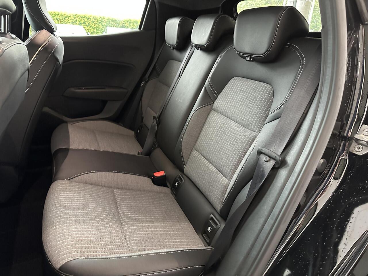 Renault CLIO 1.0 TCe 90 GPF techno | GROOT SCHERM | NAVIGATIE | ACHTERUITRIJCAMERA | 17" LICHTMETALEN VELGEN | CLIMA