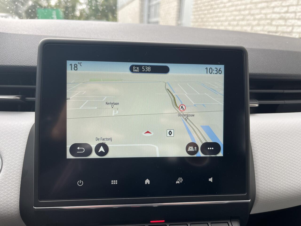 Renault CLIO 1.0 TCe 90 Techno | navigatie | climate controle | achteruitrijcamera | lichtmetalen velgen | incl. Bovag rijklaarpakket met 12 maanden garantie |