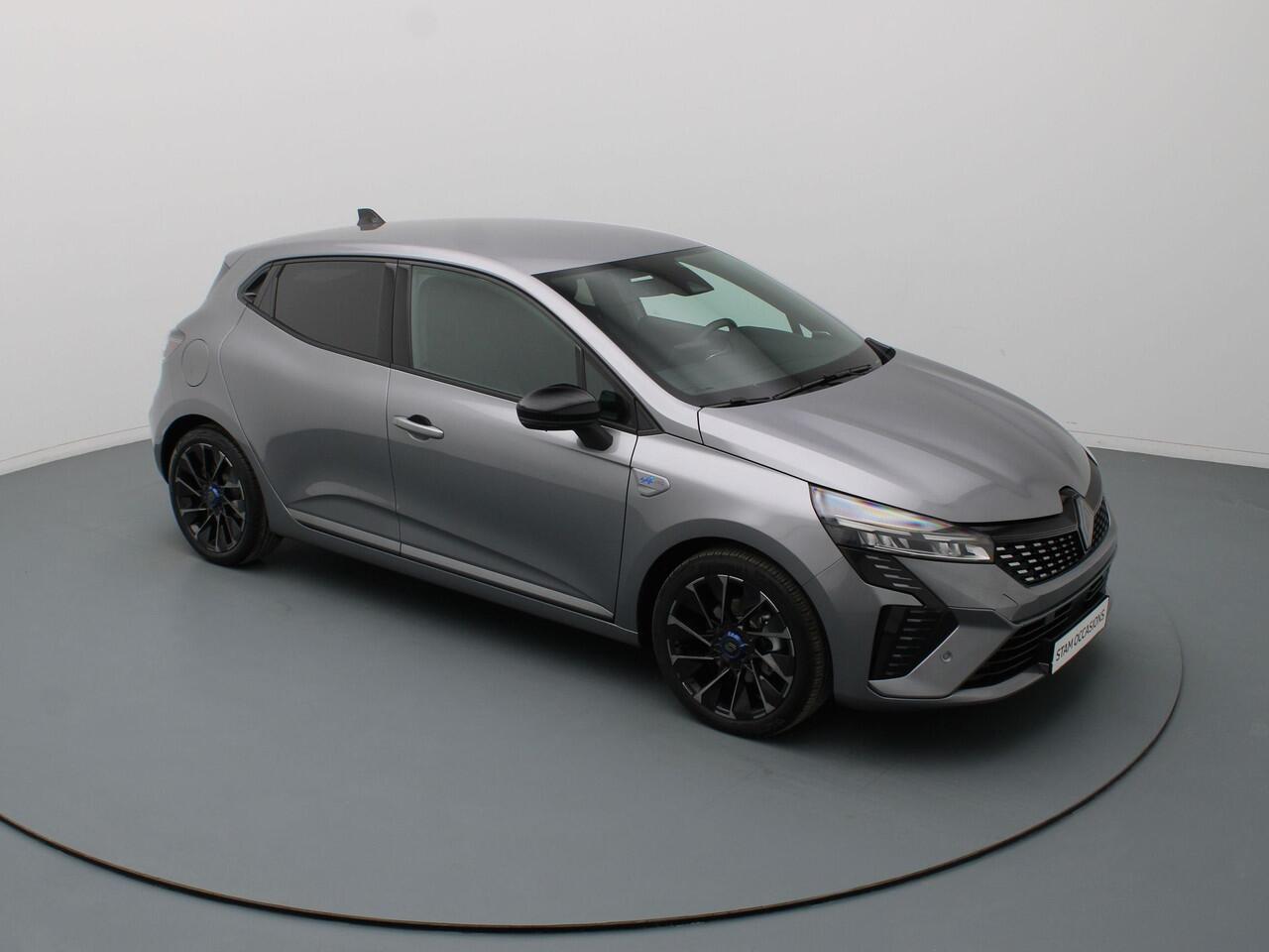 Renault CLIO E-Tech Full Hybrid 145 esprit Alpine 360° Camera | Adapt. cruise | Bose | Navi | Stoel-/stuurverwarming