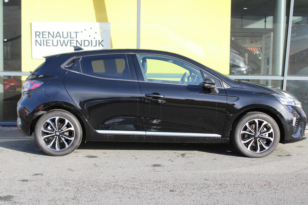 Renault CLIO 1.6 E-Tech Full Hybrid 145 techno / PACK CITY PREMIUM / PACK NAVIGATION TECHNO / PACK DRIVING & SAFETY