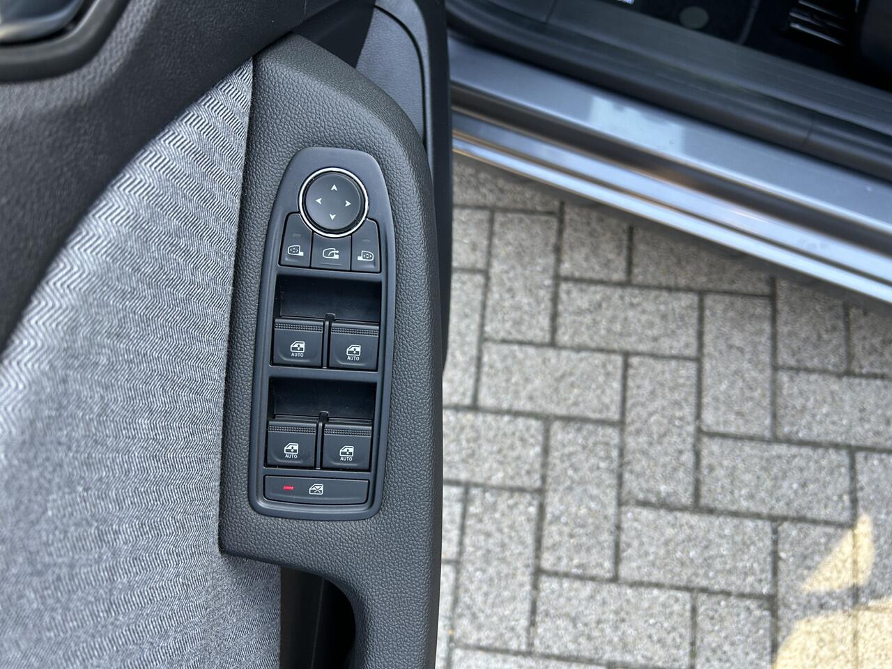 Renault CLIO 1.0 TCe 90 Techno