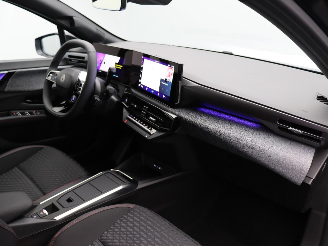 Renault CLIO Techno Full hybrid | Achteruitrijcamera | Adaptive Cruise Control | Elektronisch geregelde airconditioning