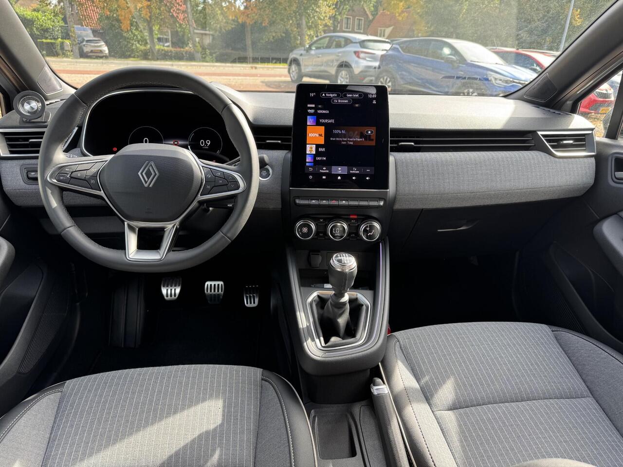 Renault CLIO 1.0 TCe 90 GPF Techno 2025!!