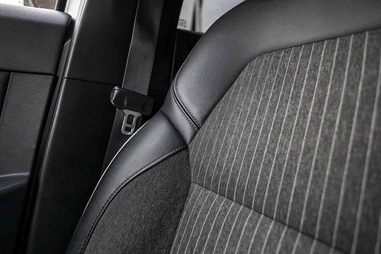 Renault CLIO 1.3 TCe Intens | Automaat | Carplay | LED