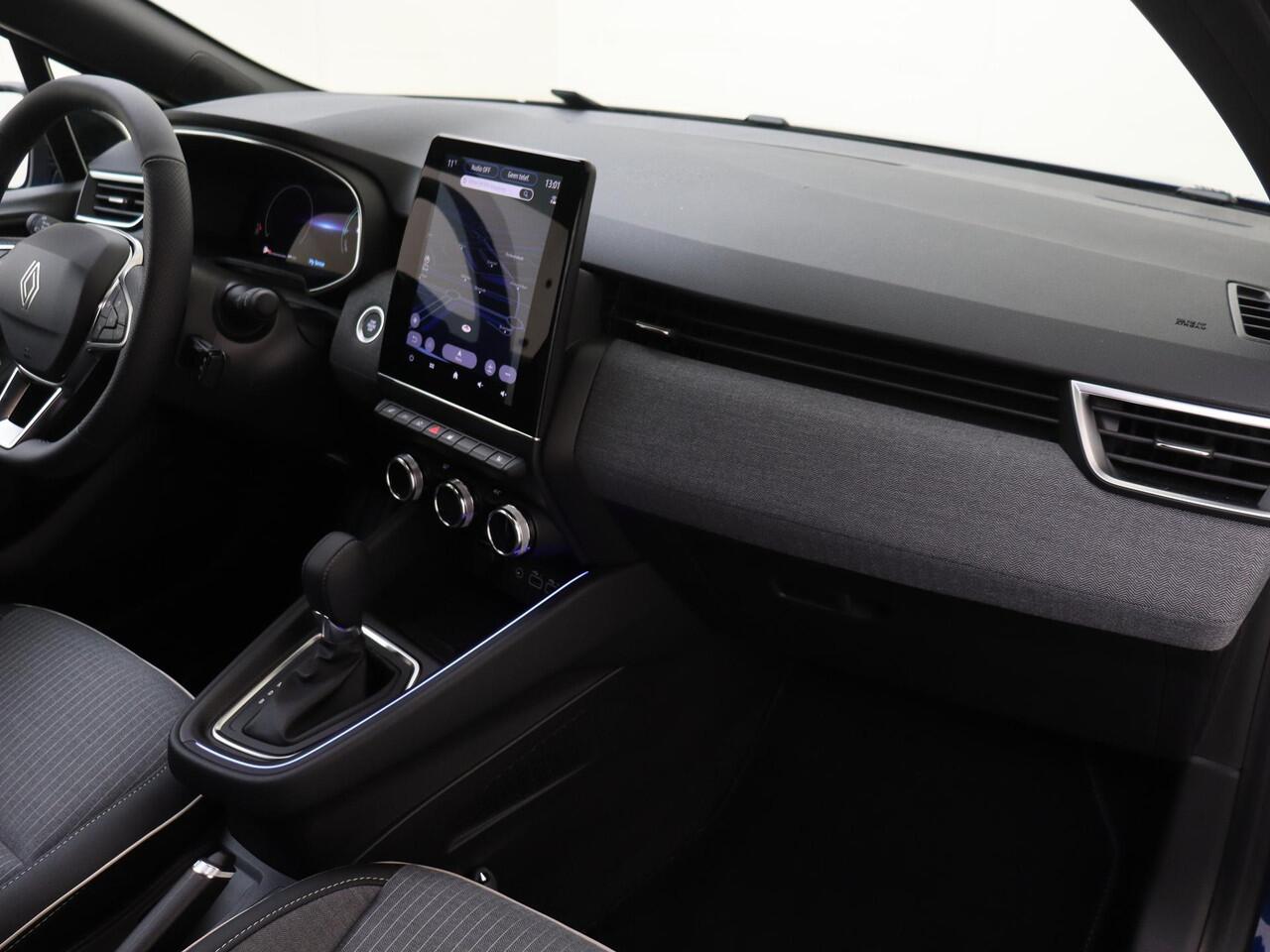 Renault CLIO 1.6 E-Tech Full Hybrid 145 Techno