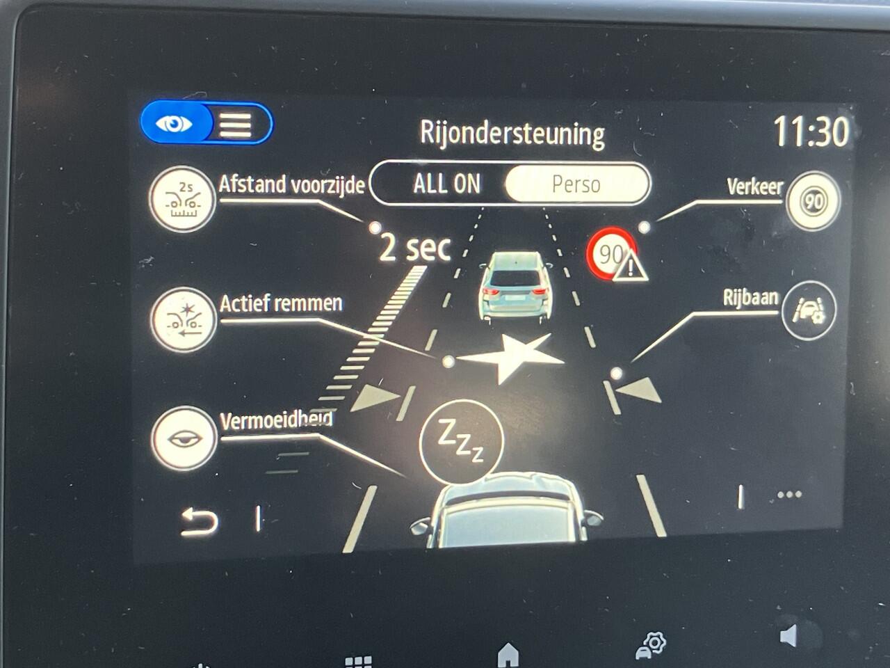 Renault CLIO 1.0 TCe 90 GPF techno * CAMERA / PACK WINTER *