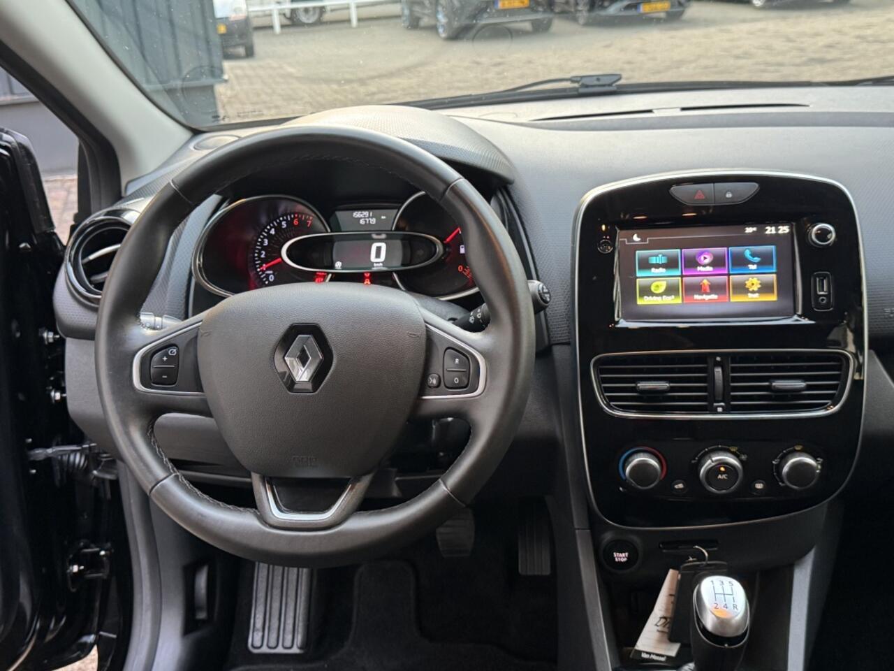 Renault CLIO 0.9 TCe Limited
