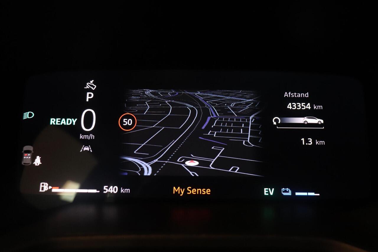 Renault CLIO 1.6 E-Tech Full Hybrid 145 techno | Navigatie | Camera | 17"Lichtmetaal | Smartphone intergratie | Key-less | LED koplampen | Climate control |