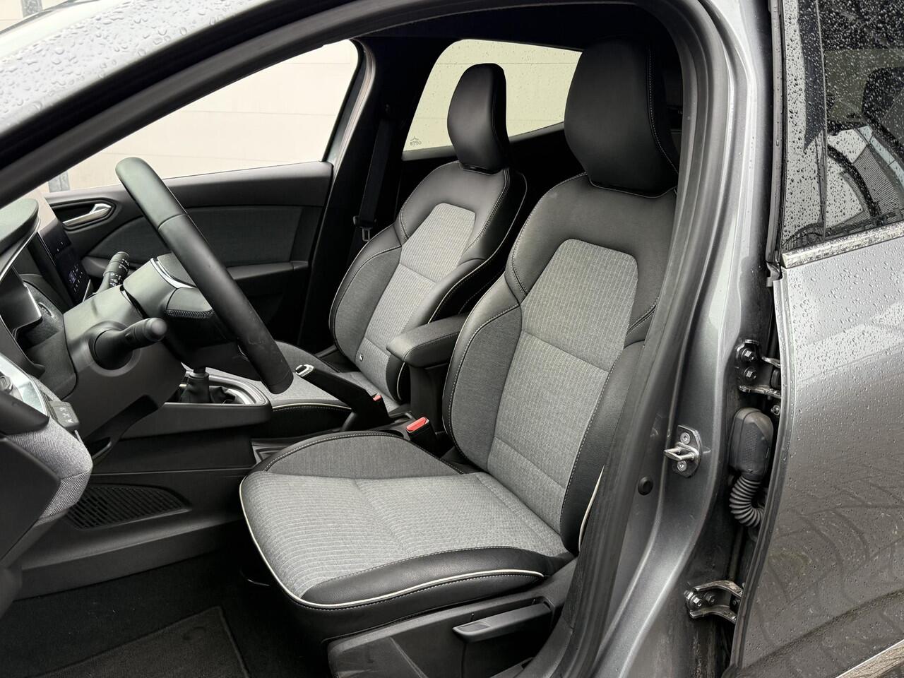 Renault CLIO 1.0 TCe 90 GPF techno | Camera | Navigatie | 17" Lichtmetalen Velgen