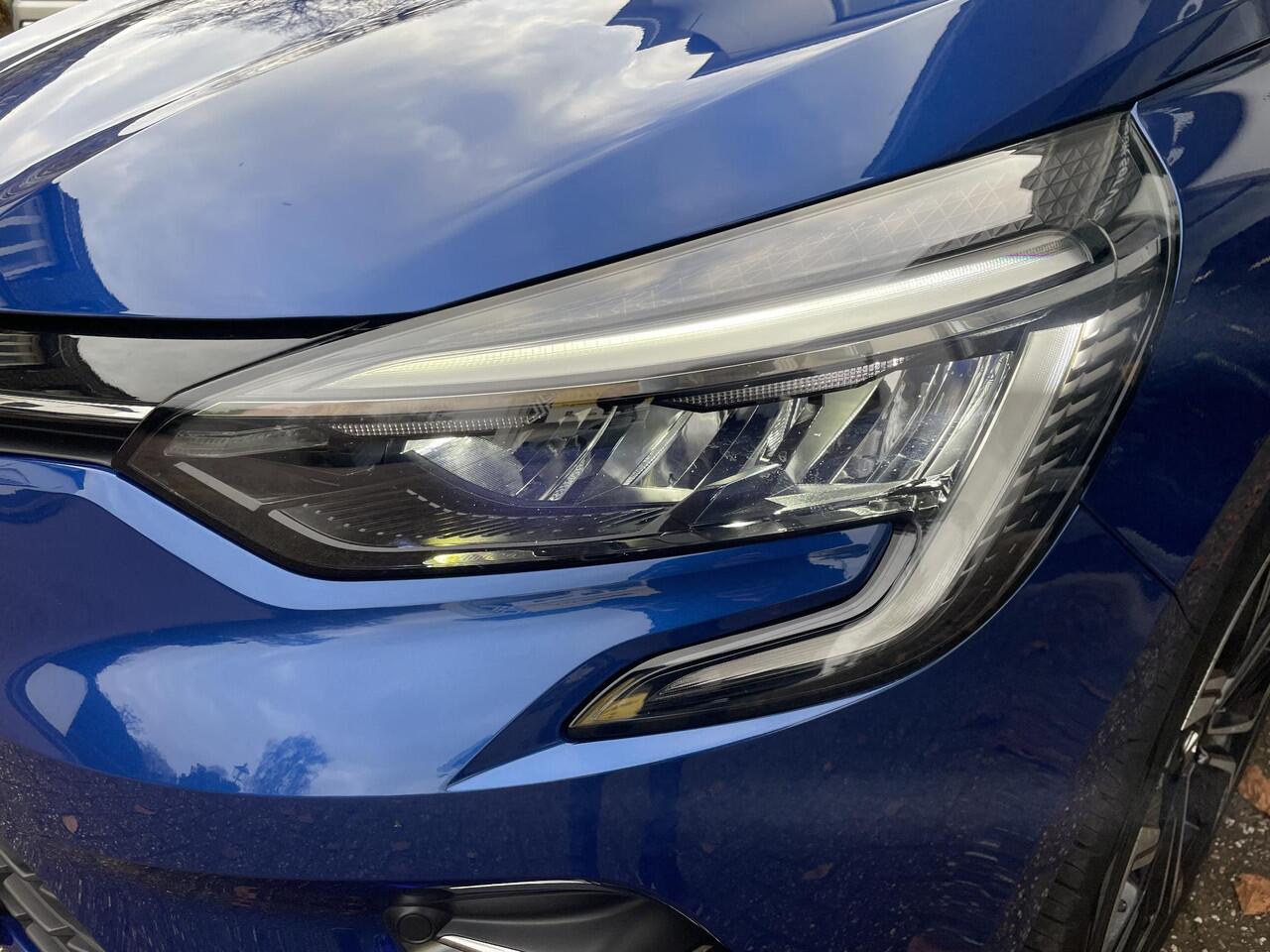 Renault CLIO V TCe 100 Intens | Dealeronderhouden | Apple Carplay/Android Auto | lage tellerstand!! | Luxe uitvoering | Zuinige auto |