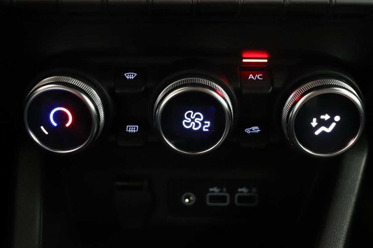 Renault CLIO 1.6 E-Tech Full Hybrid 145 evolution | Airco | Parkeersensor | Navigatie | Cruise control | AppleCarplay AndroidAuto | LED Koplampen |