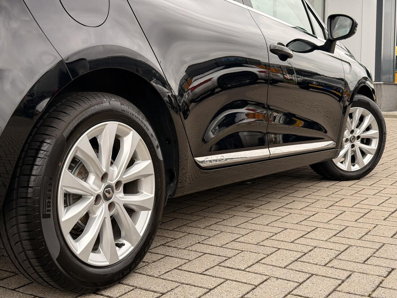 Renault CLIO 1.3 TCe Intens | Led | DAB | Achteruitrijcamera | ACC | Apple Carplay |