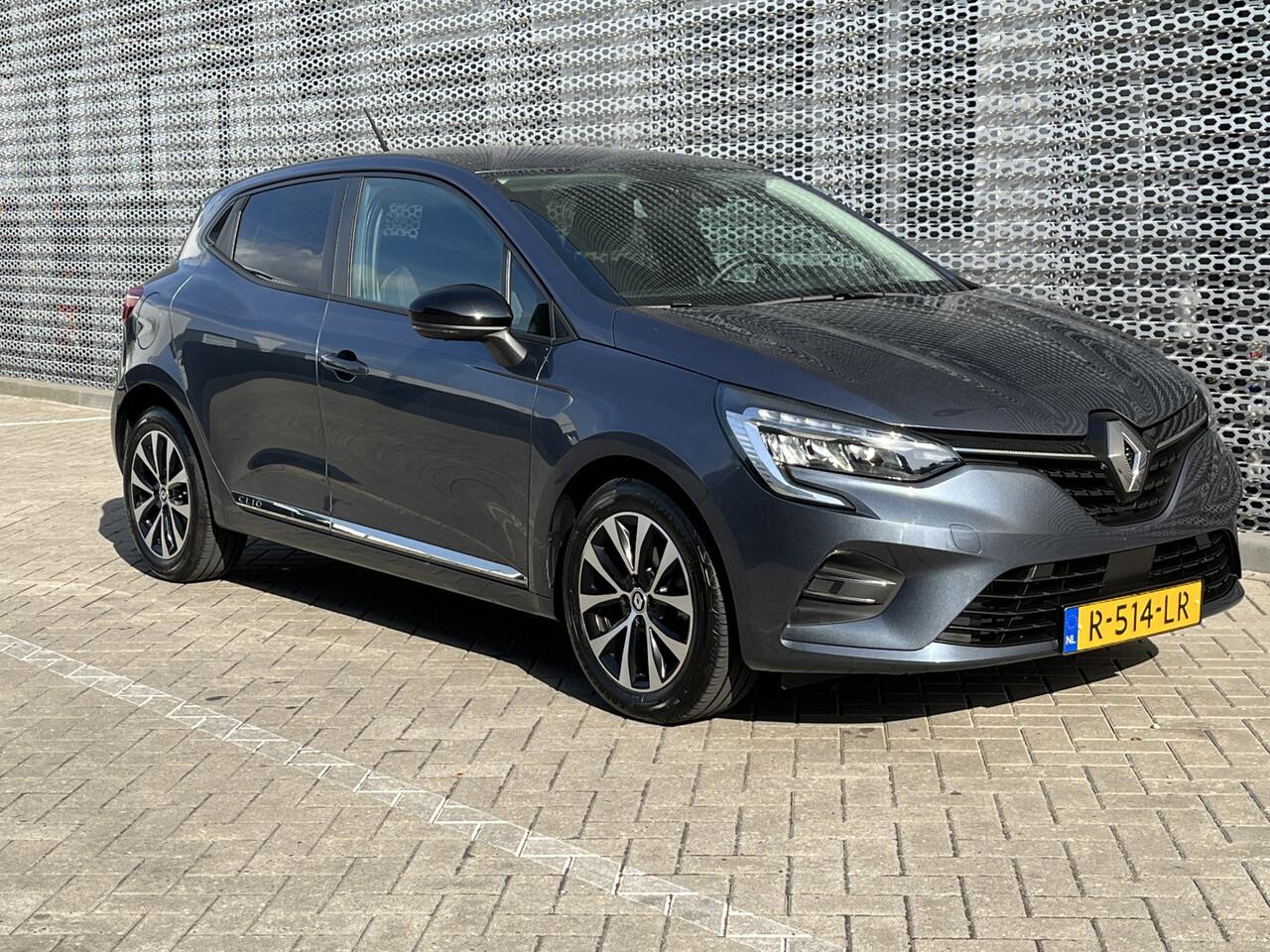 Renault CLIO 1.0 TCe Zen / App connect / Parkeersensoren achter / Cruise controle / Lichtmetaal 16 inch /
