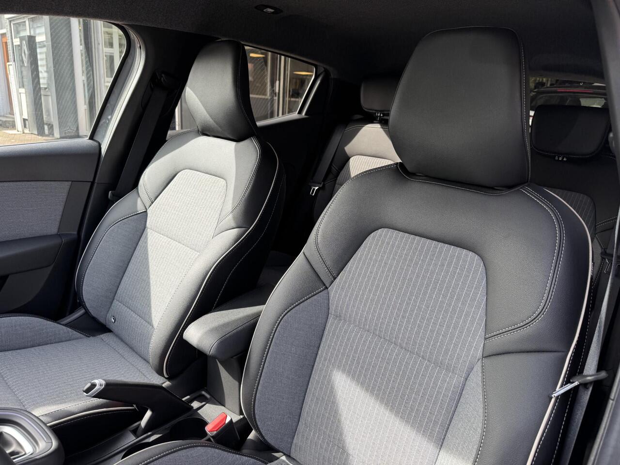 Renault CLIO 1.0 TCe 90 GPF Techno 2025!!