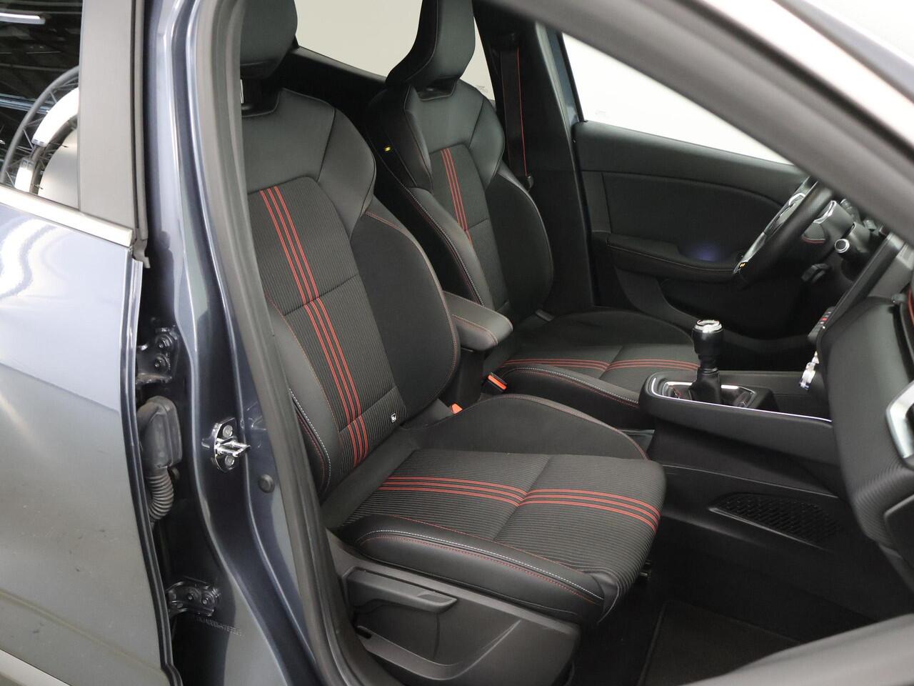 Renault CLIO 1.0 TCe R.S. Line | Navigatie | Parkeercamera | Climate Control | Cruise Control |