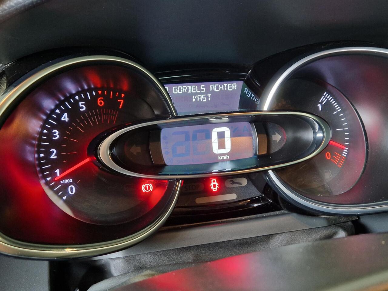 Renault CLIO 0.9 TCe Limited | NAVIGATIE | PARKEERSENSOREN ACHTER | LICHTMETALEN VELGEN