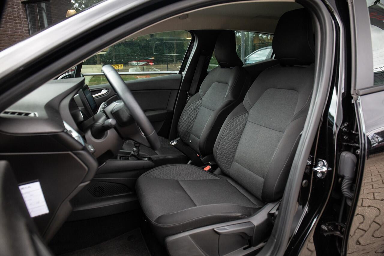 Renault CLIO 1.0 TCe Zen , Cruise control, Navigatie,