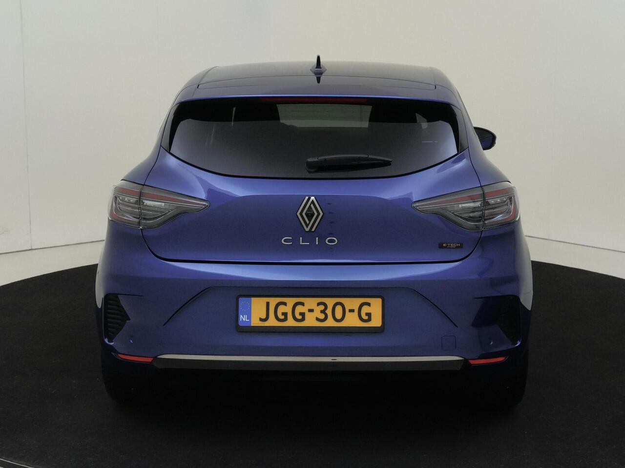 Renault CLIO 1.6 E-Tech Full Hybrid 145 techno Lm velgen | bluetooth | metallic lak