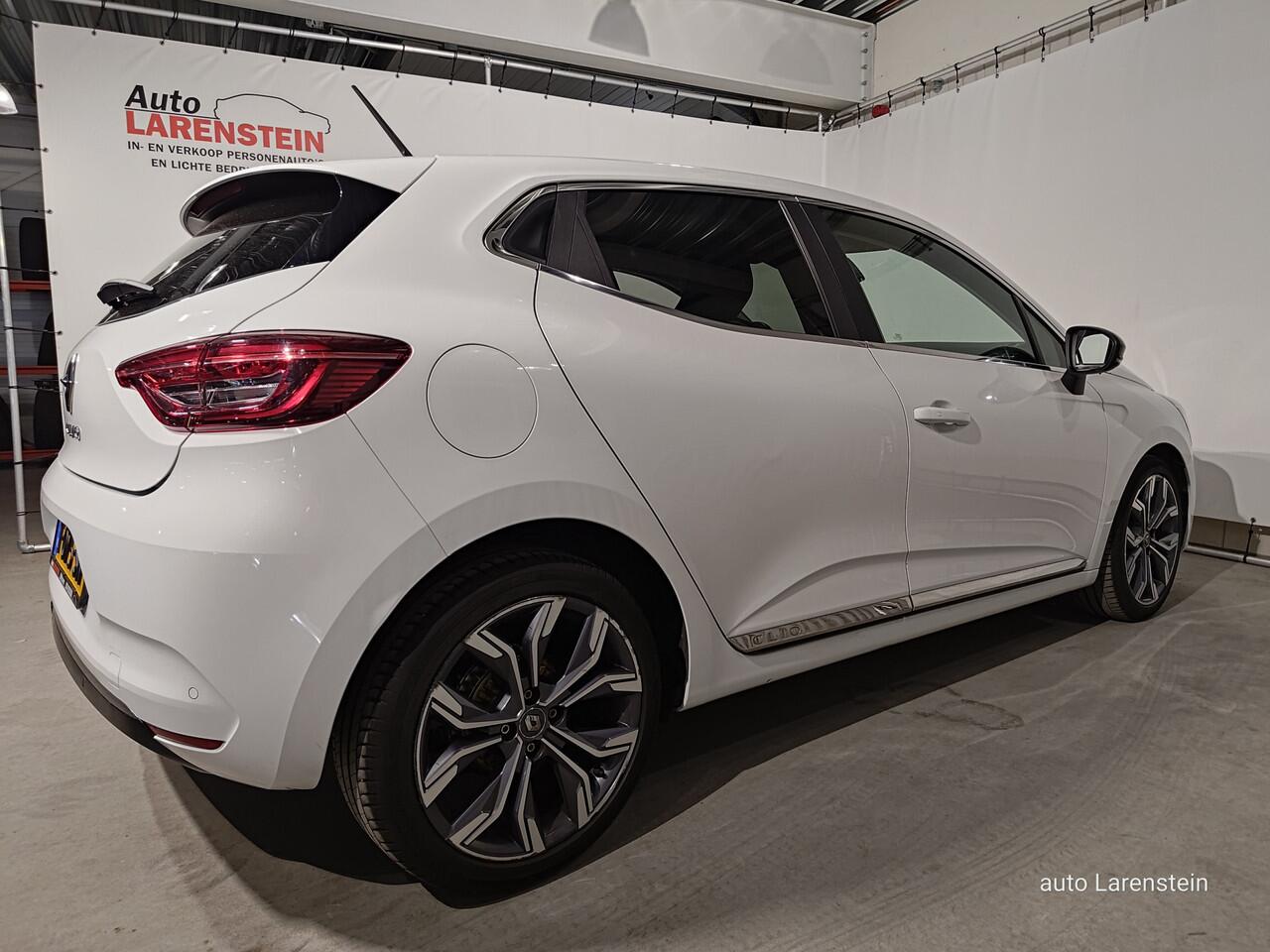 Renault CLIO TCe Intens 101pk 5 Drs LED / Navi / A.Cam./ RS velgen / Climate C.