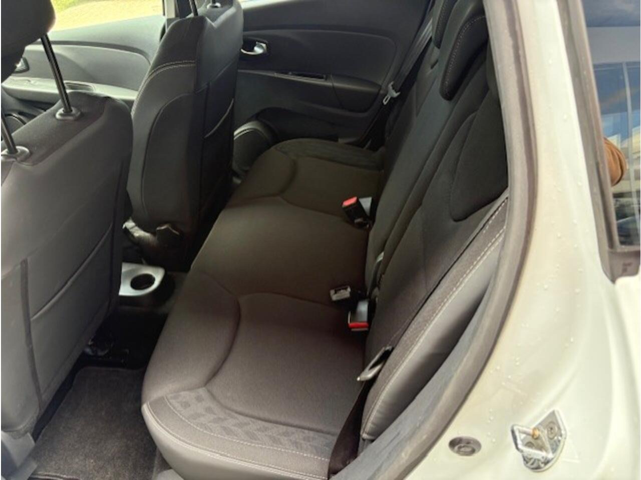 Renault CLIO Estate 0.9 TCe Limited 1 EIGENAAR * 2019 * DEALERONDERHOUDEN *