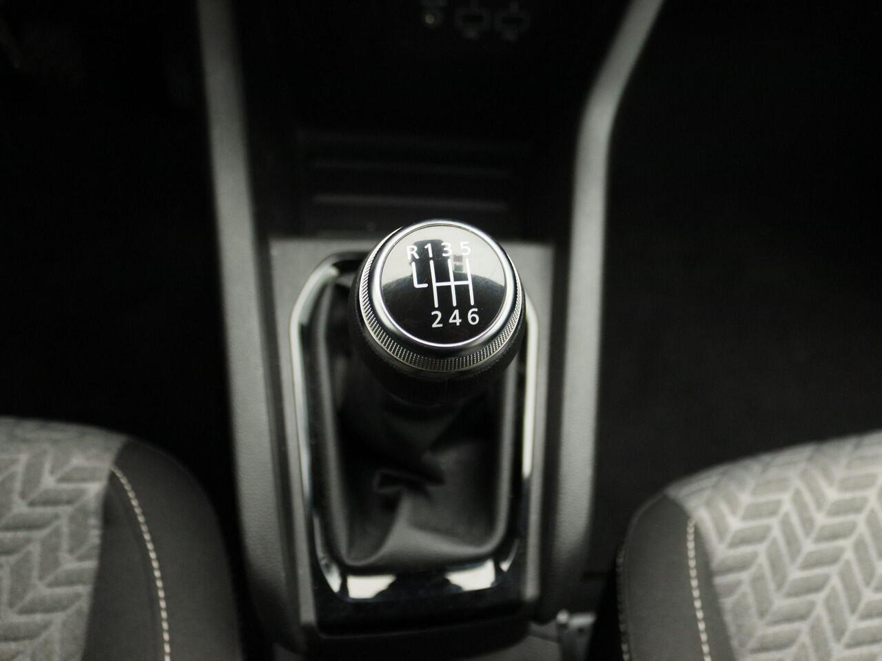 Renault CLIO TCe 90 Evolution | Easy Link Navigatie met Android Auto & Apple CarPlay | Airco | Parkeersensoren | Metaalkleur | Design wielen |