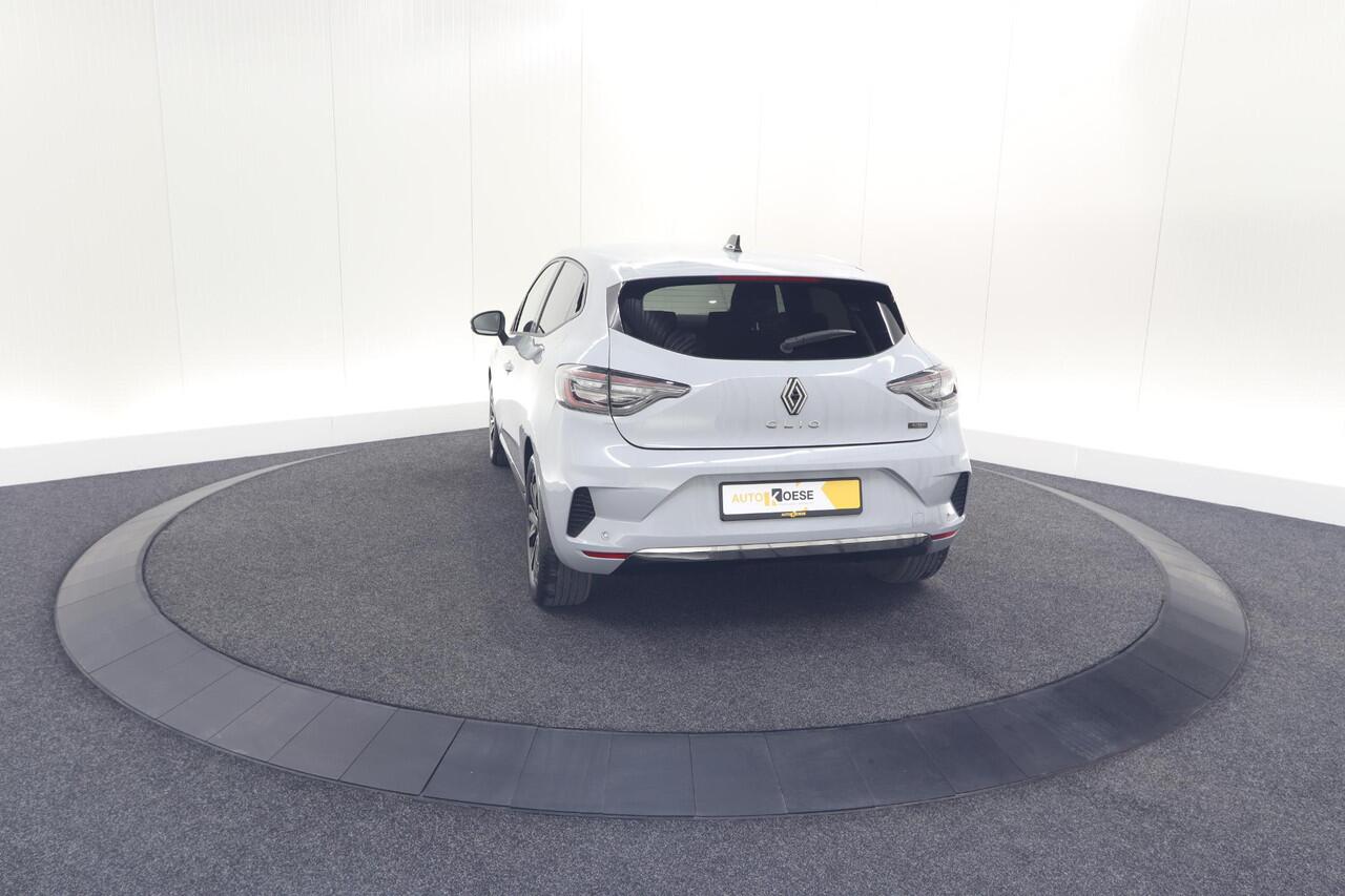 Renault CLIO 1.6 E-Tech Full Hybrid 145 techno | 360 Camera | Adaptieve Cruise Control | Dodehoekdetectie | 9.3 Inch Groot Scherm