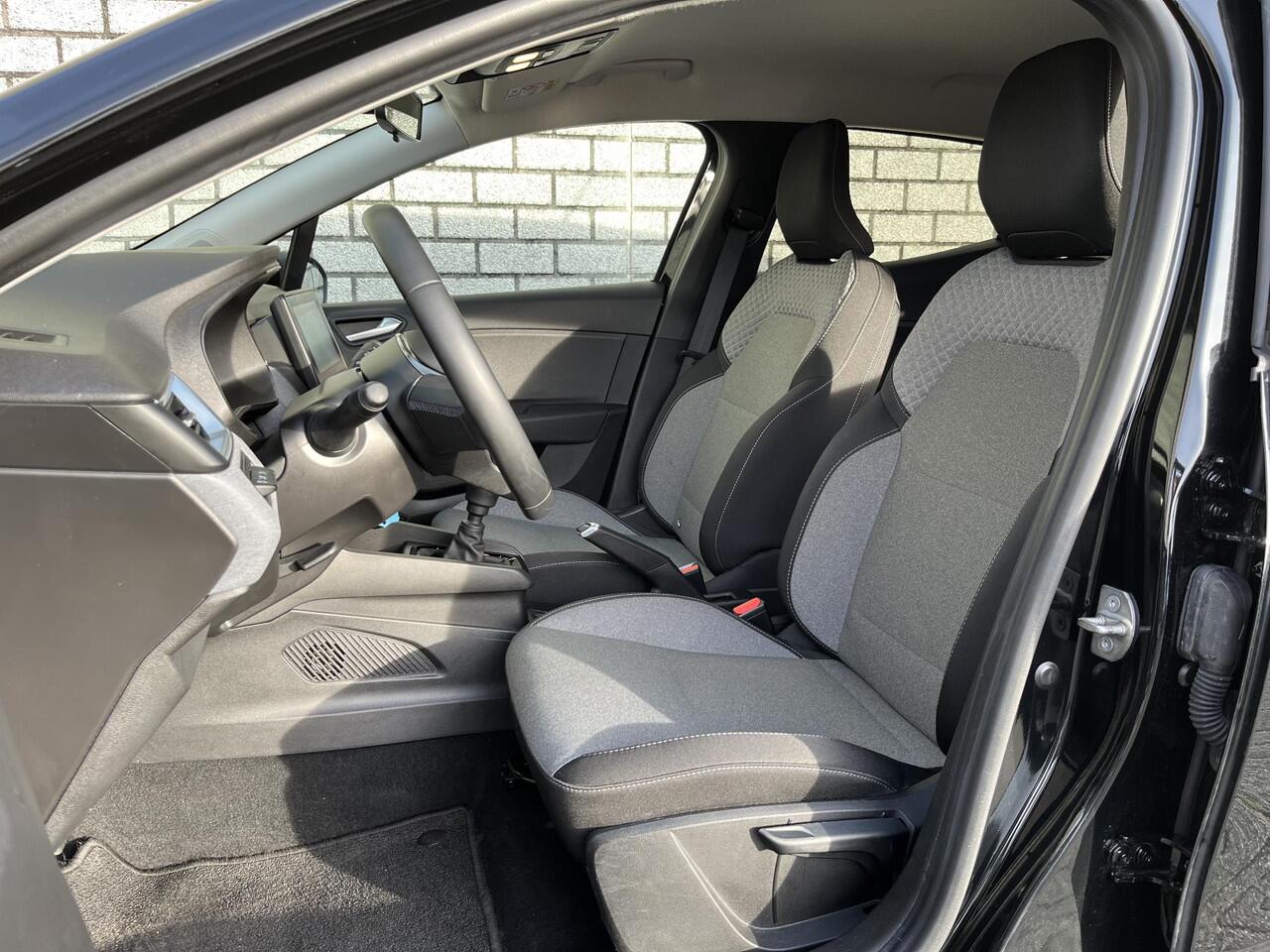 Renault CLIO 1.0 TCe 90 GPF Evolution | Achteruitrijcamera | Navigatie | Apple CarPlay / Android Auto | Cruise Control |