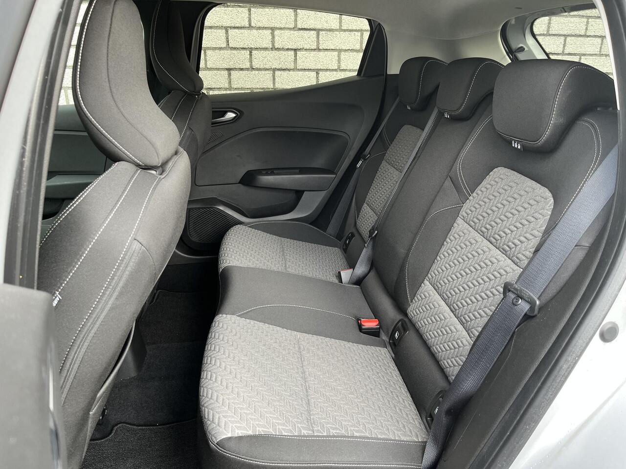 Renault CLIO 1.0 TCe 90 Evolution | Apple CarPlay / Android Auto | All-Season banden | Parkeersensoren | Cruise Control |