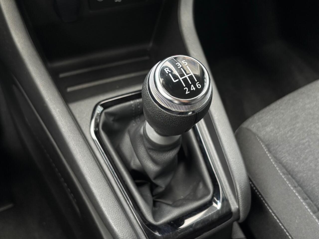 Renault CLIO 1.0 TCe 90 Equilibre Cruise Apple Carplay Airco