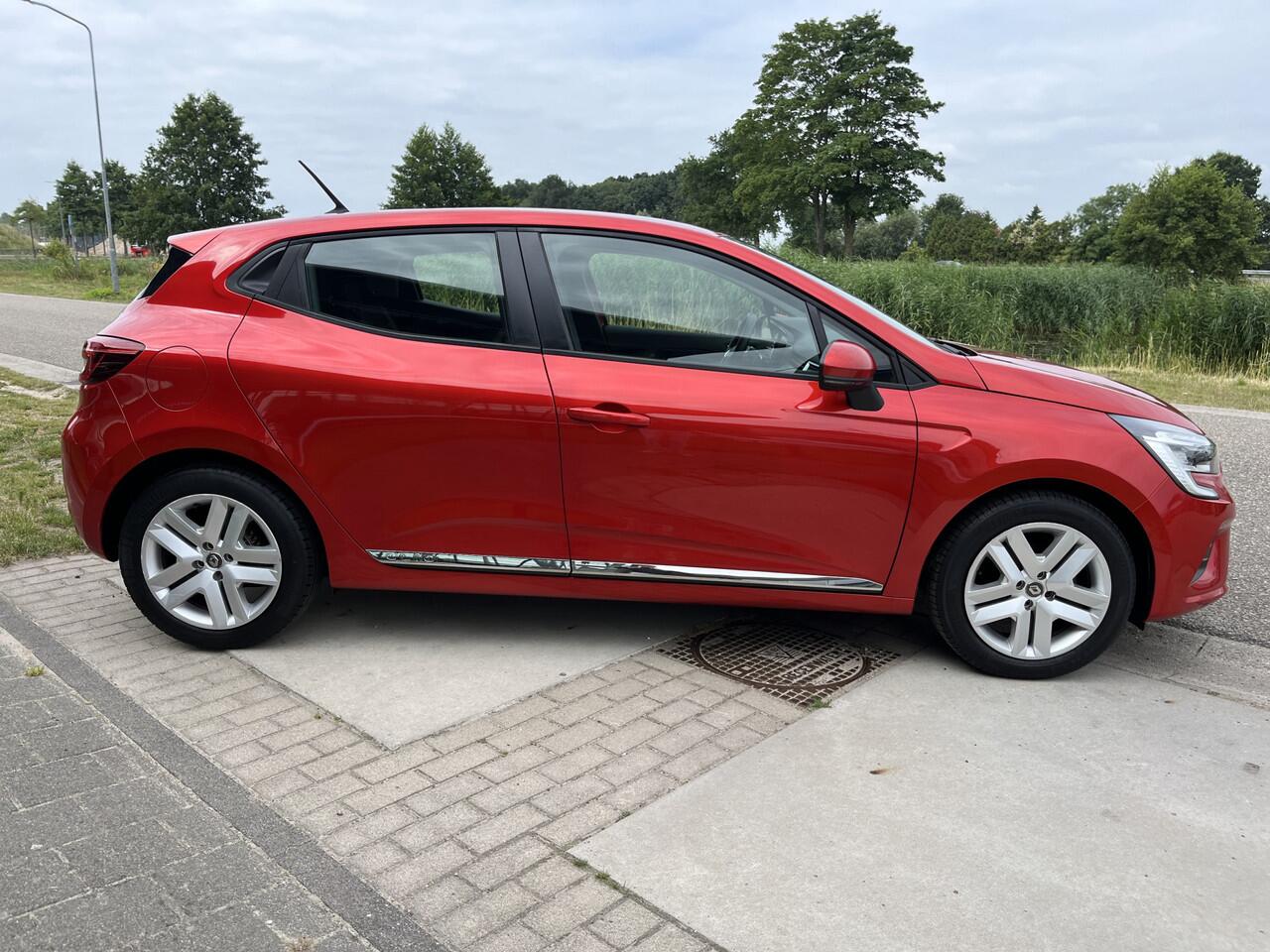 Renault CLIO 1.0 TCe / Airco / Cruise / Applecarplay - Androidauto / DAB /