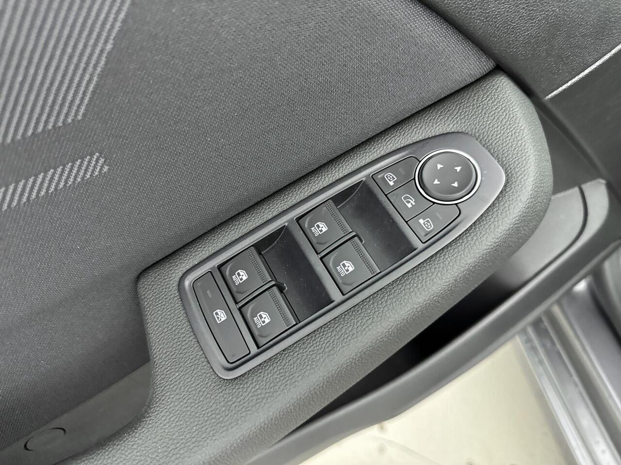 Renault CLIO 1.6 E-Tech Full Hybrid 145Pk esprit Alpine | Navigatie | Draadloze Apple & Android Carplay | Parkeersensoren & Camera | Adaptieve Cruise Control | Keyless Entry | DAB