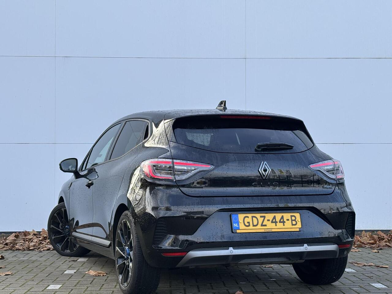 Renault CLIO 1.6 E-Tech Full Hybrid 145 esprit Alpine | Navigatie | Camera |