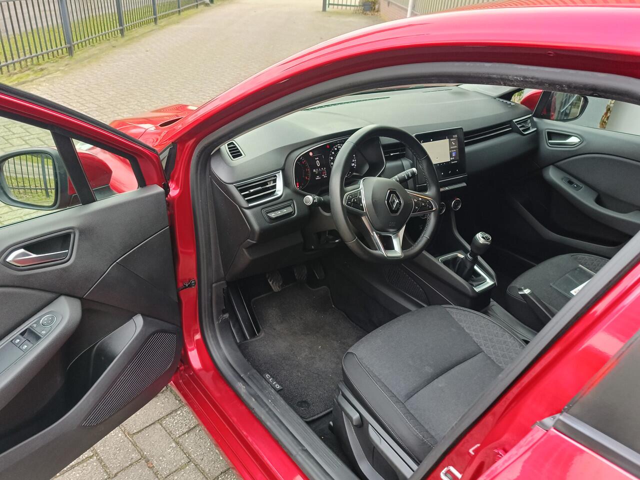 Renault CLIO 1.0 TCe Zen | RS Line | Airco | Cruise controle | Bluetooth |