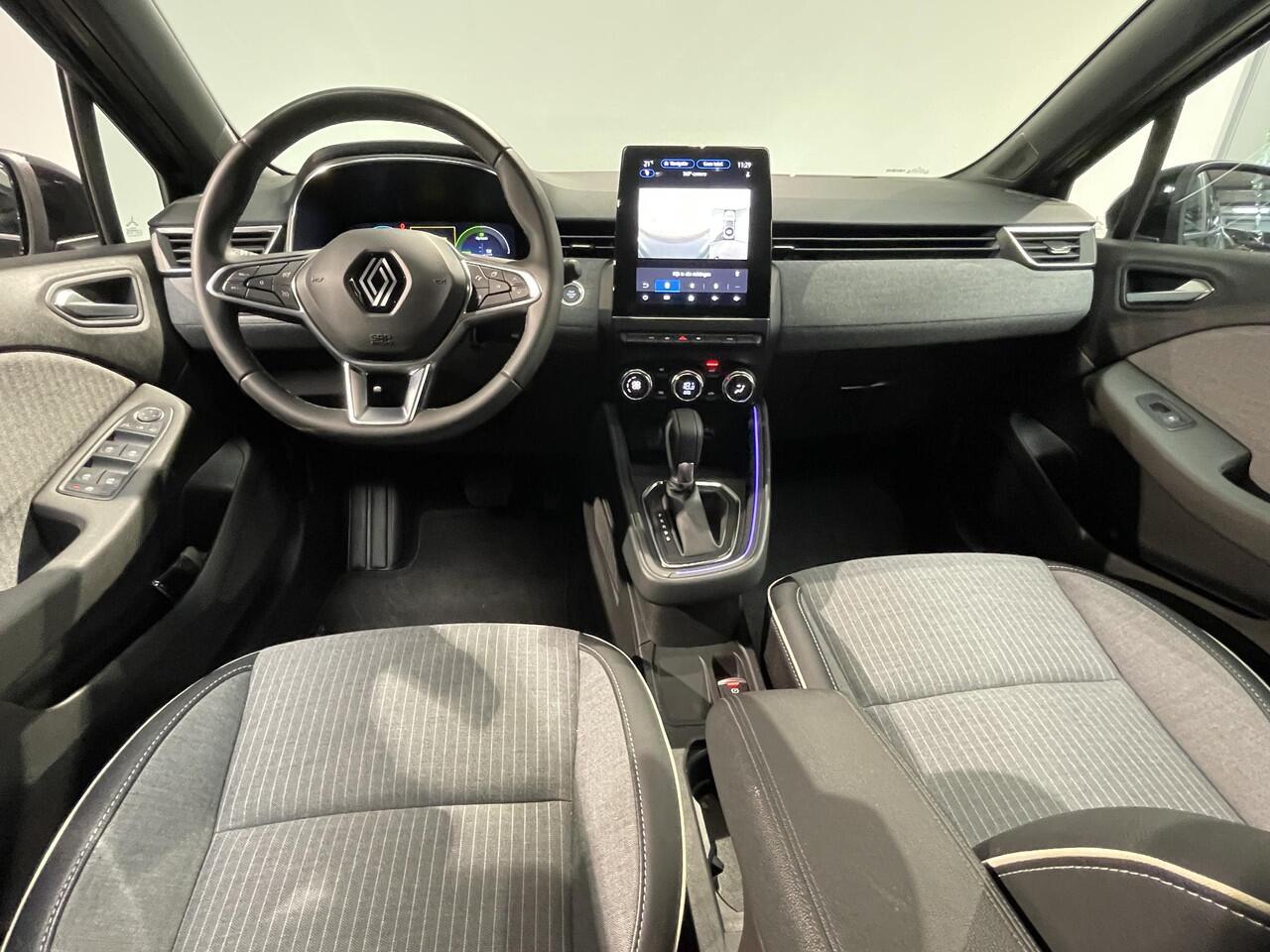 Renault CLIO 1.6 E-Tech Full Hybrid 145 techno | Naviatie | Camera