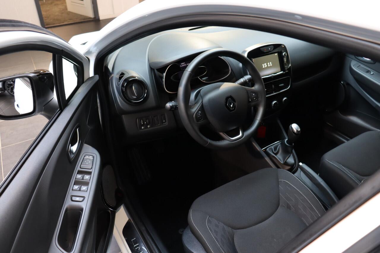 Renault CLIO Estate TCe 90pk Limited